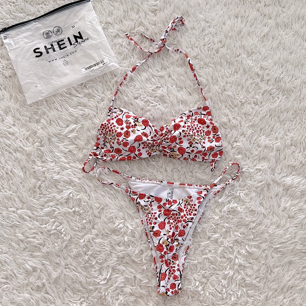 SHEIN Floral Bikini